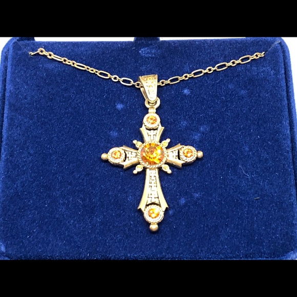 J539 JBK Classic Cross Pendant by Camrose & Kross - Picture 6 of 10